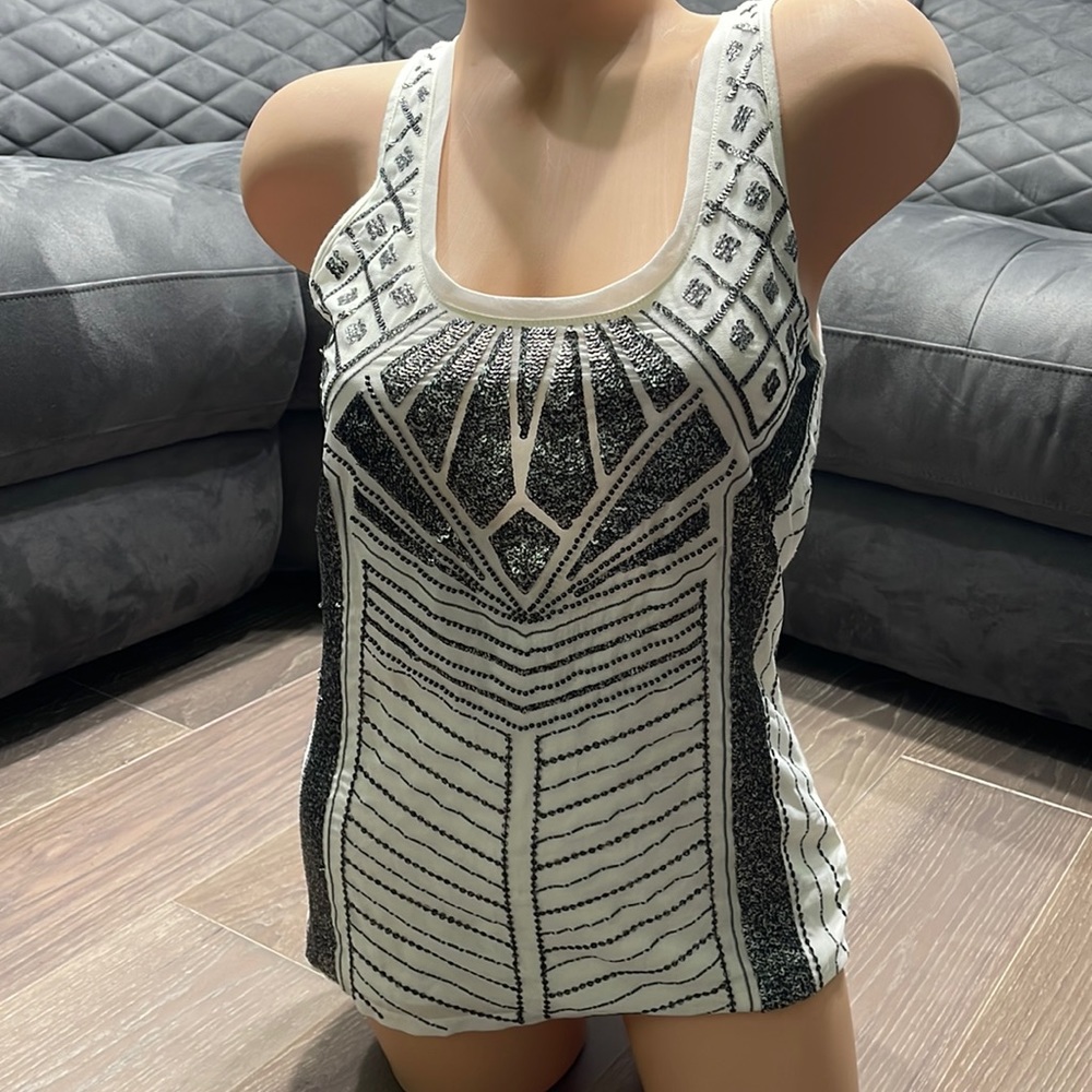Express sequined tank. NWT. Xs